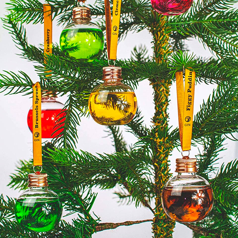 Nu kan du hænge gin på juletræet