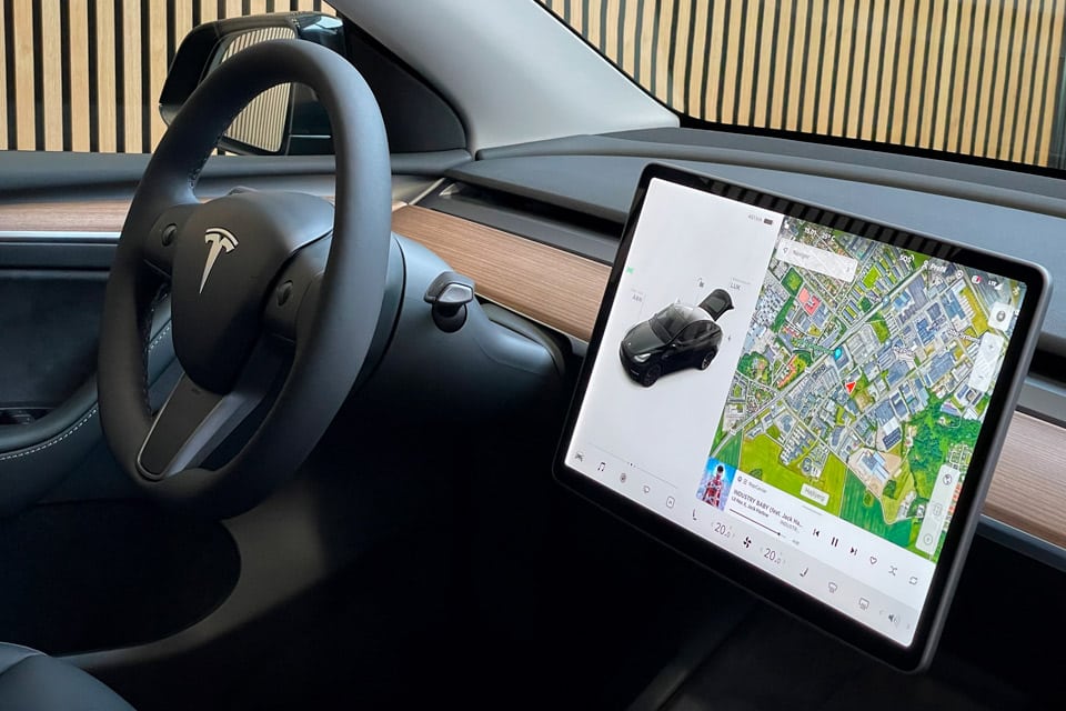 Aros Leasing er først i Danmark med leasing af Tesla Model S Plaid