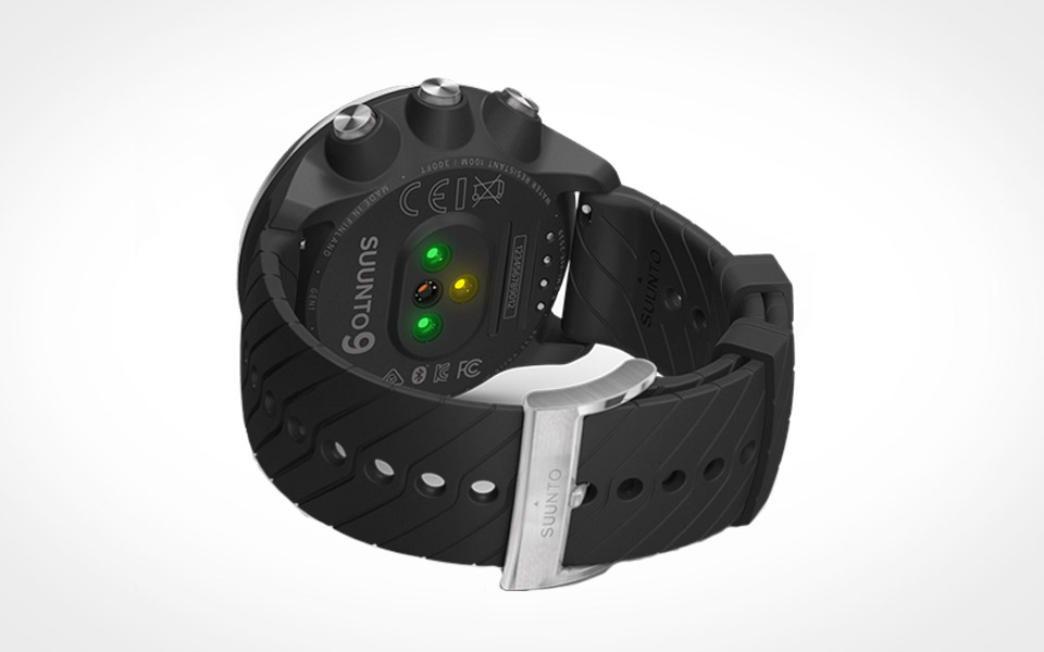 Suunto 9 Multisport GPS er det smarte ur til aktive mænd