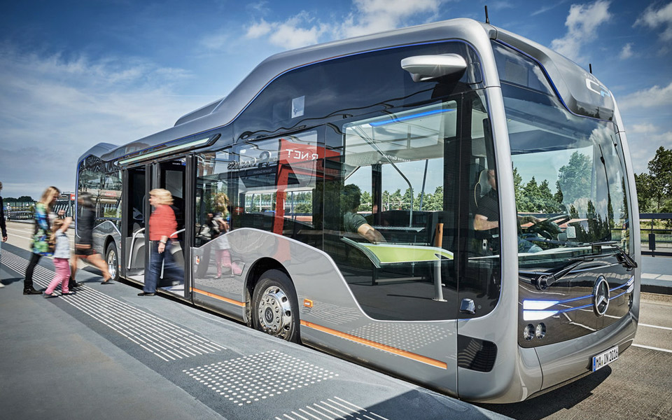 Mercedes-Benz Future Bus