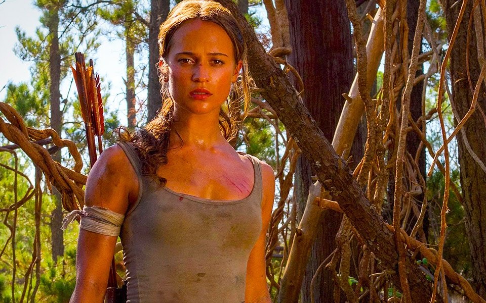 Alicia Vikander er klar til ballade i den nye trailer til Tomb Raider