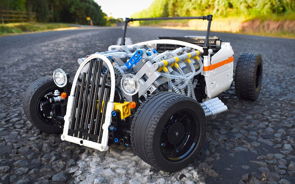 Lego Technic Pneumatic V8 HOT ROD