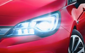 Opel Astra kåret som årets bil 2016