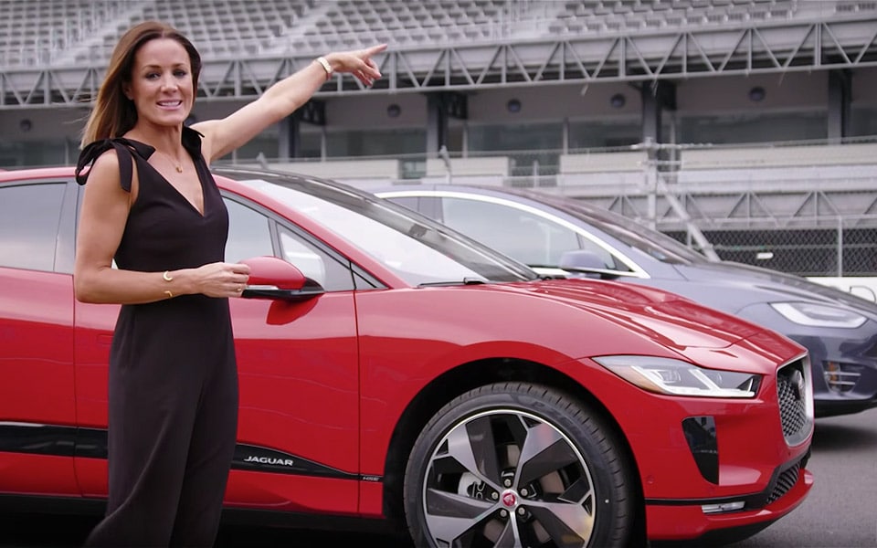 Den nye Jaguar I-PACE udfordrer Tesla Model X i et drag-race