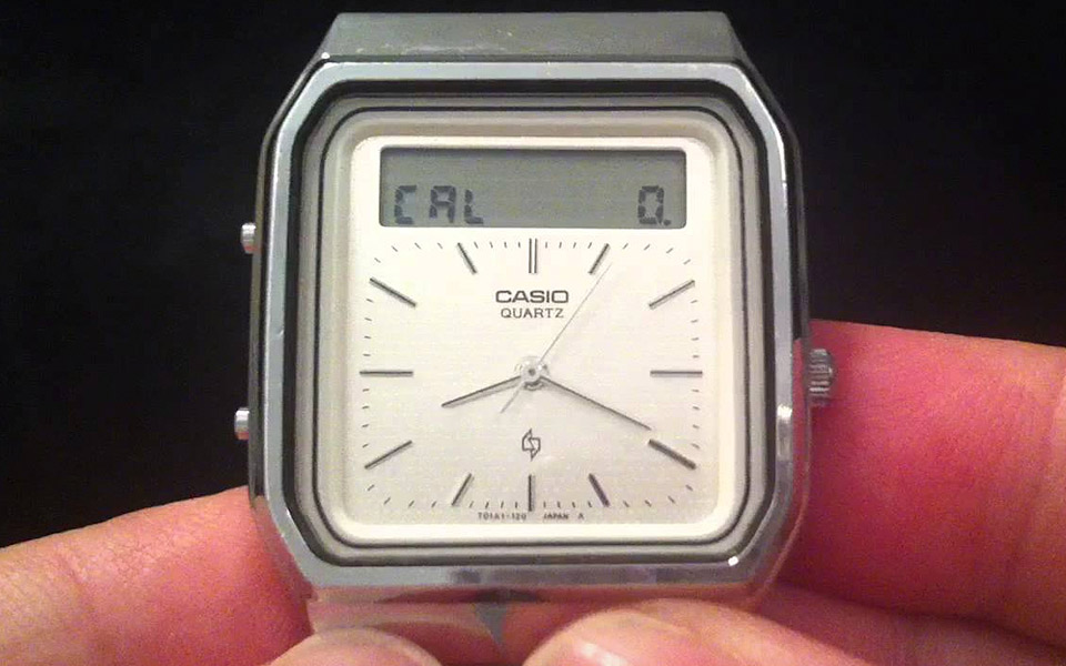 Casio lavede et ur med touchskærm for 35 år siden