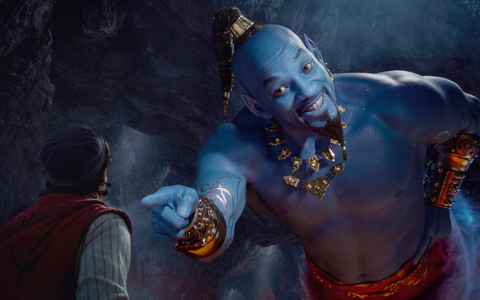 Første klip fra Aladdin viser Will Smith som ånden i lampen