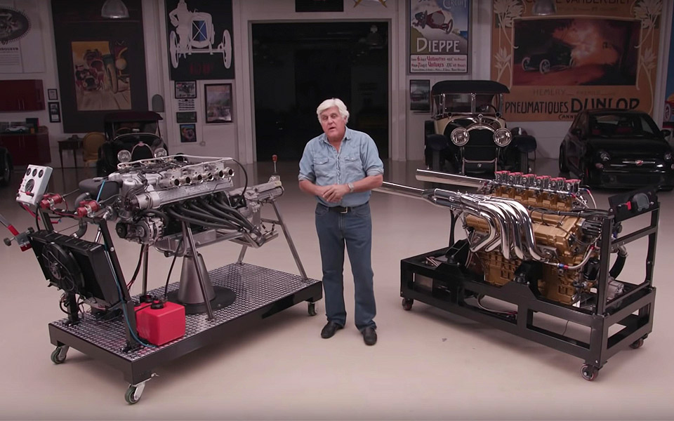 Lamborghinis motorer hilser på hos Jay Leno