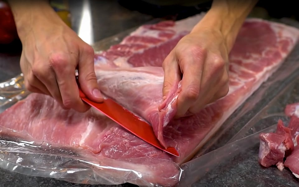 Sådan tilbereder du verdens største stykke bacon