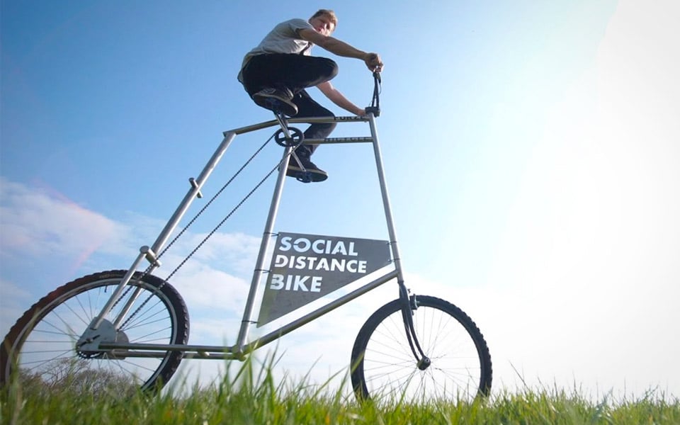 Colin Furze har bygget en cykel til at holde social distance