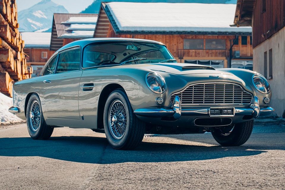 Nu kan du købe Sean Connerys personlige Aston Martin DB5
