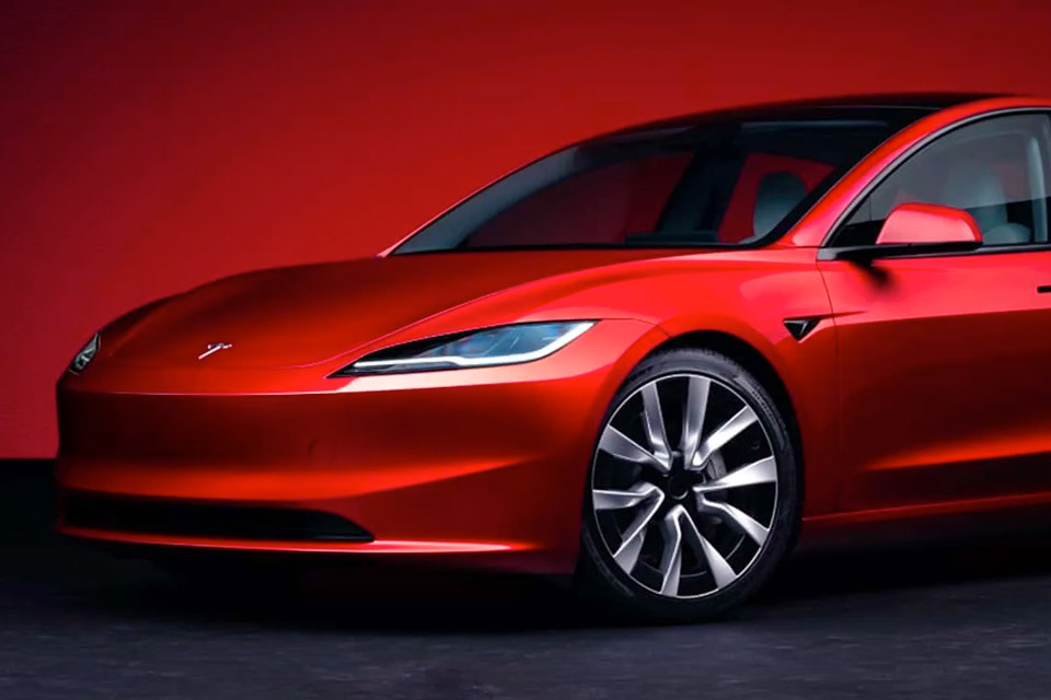 Tesla giver Model 3 en heftig opdatering