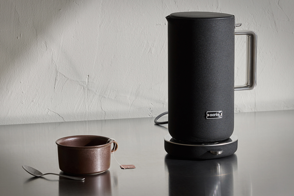 Aarke Kettle Matte Black