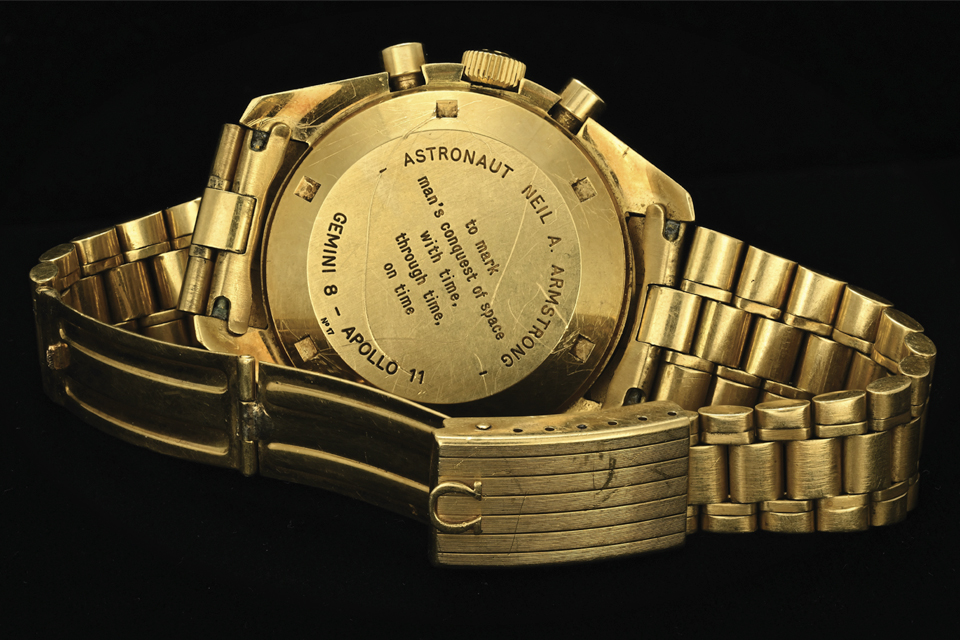 Neil Armstrongs Omega Speedmaster ryger på auktion