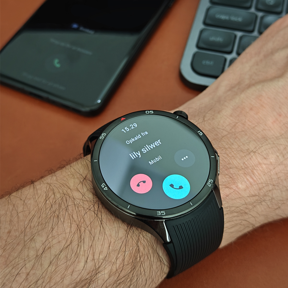 OnePlus Watch x OnePlus 13