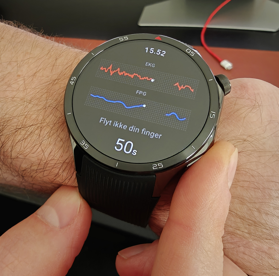 OnePlus Watch x OnePlus 13