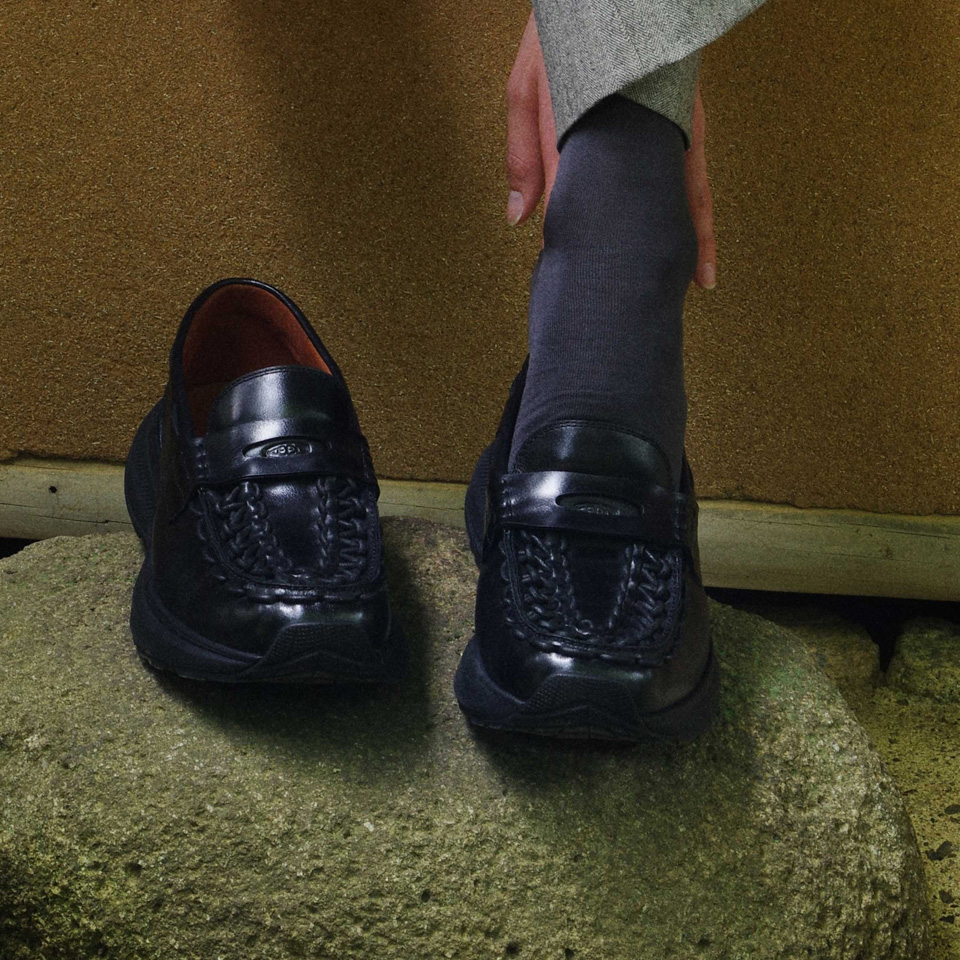 KEEN UNEEK WK Loafer passer til både kontoret og campen
