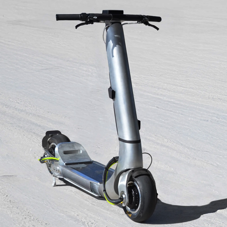 Verdens vildeste elscooter skyder op til 160 km/t