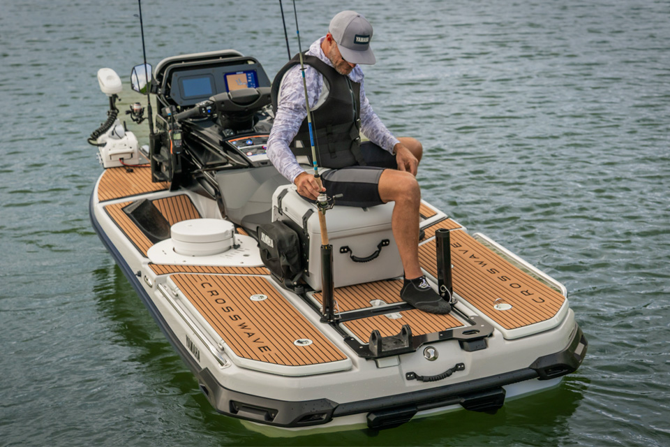 Yamaha CrossWave