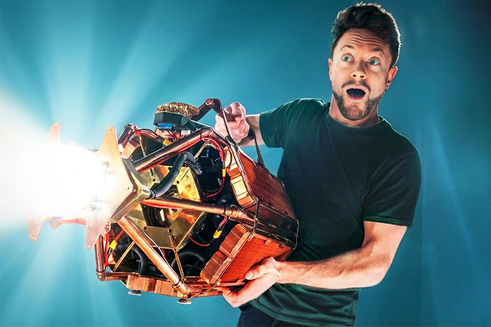 YouTuber bygger håndholdt kunstig sol