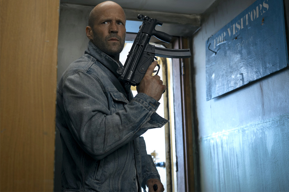 Jason Statham går i flæsket på Roland Møller i ny actionfilm